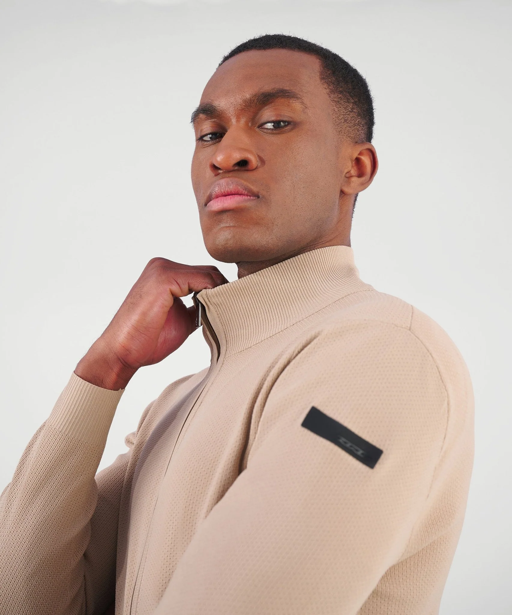 Vest techfabric beige - Image 4