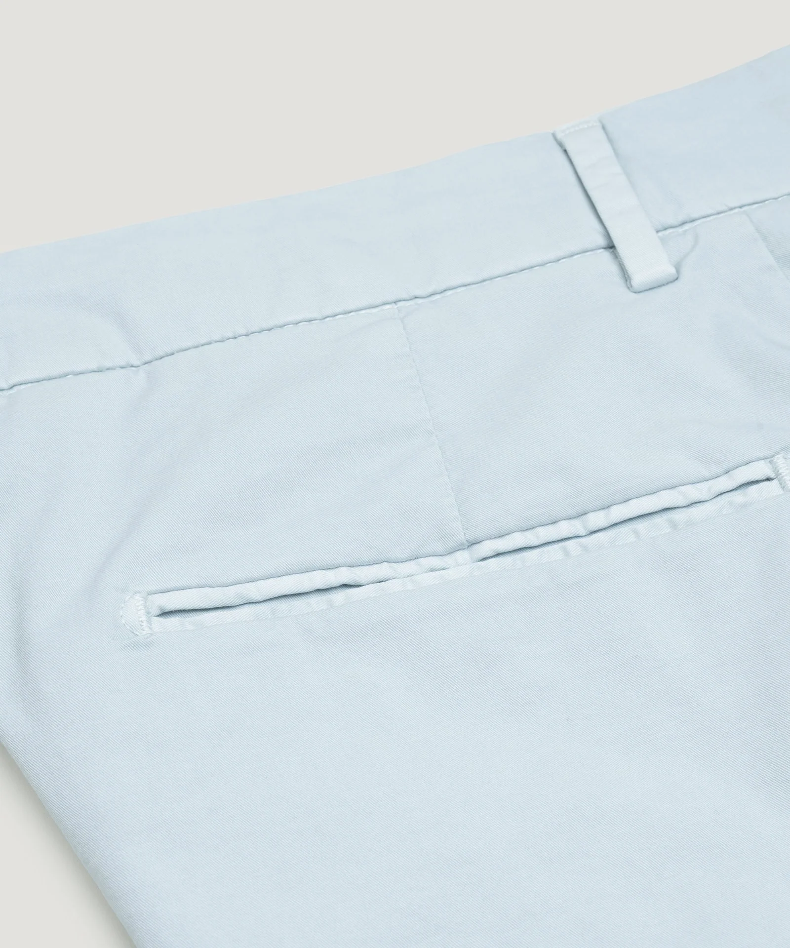 Slim shorts katoen stretch lichtblauw - Image 3